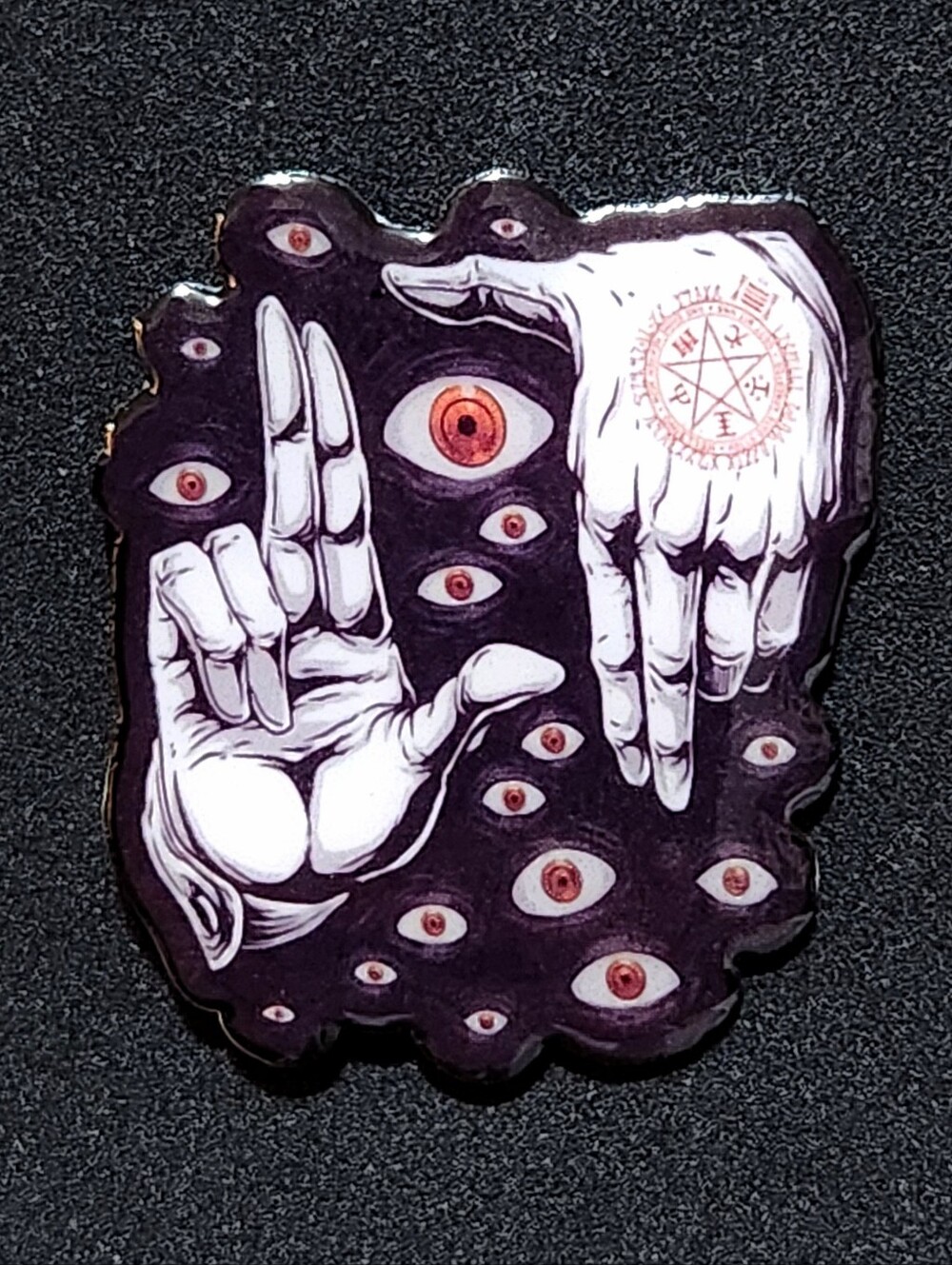 Hellsing Pin